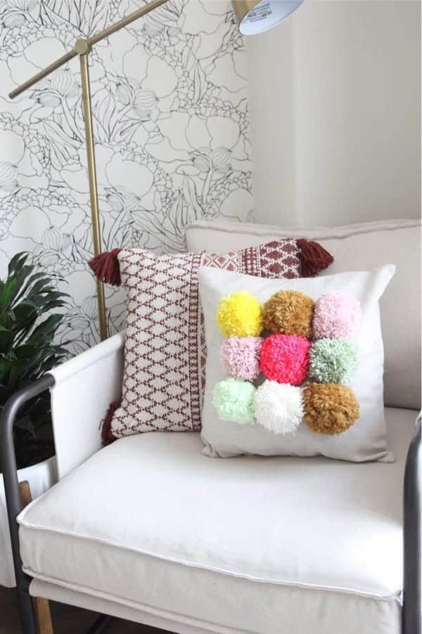 How to Make a Fluffy DIY Pillow