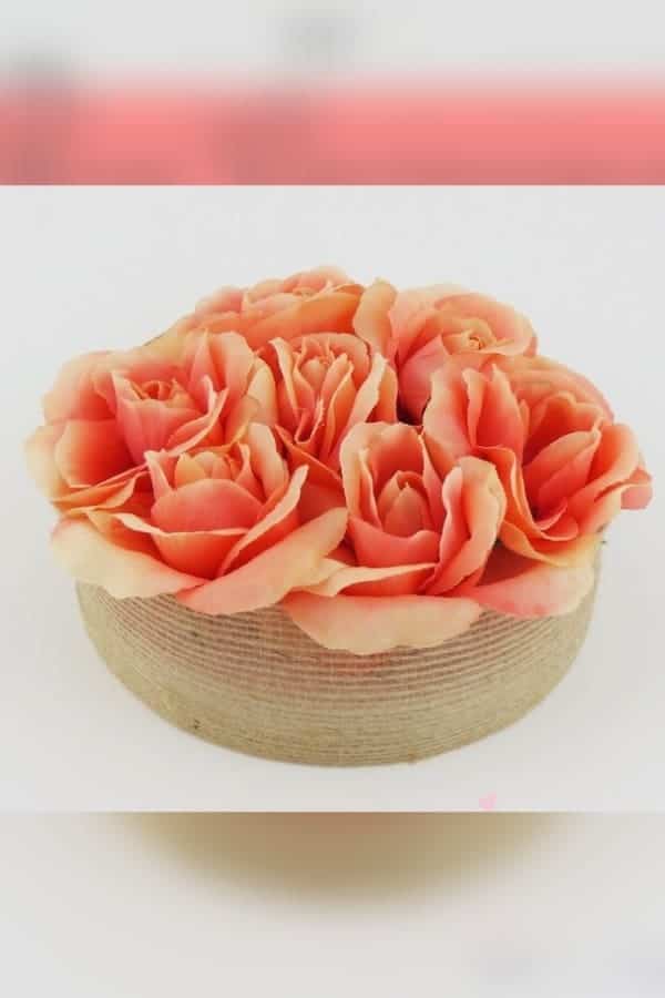 DIY ROSE CENTERPIECE