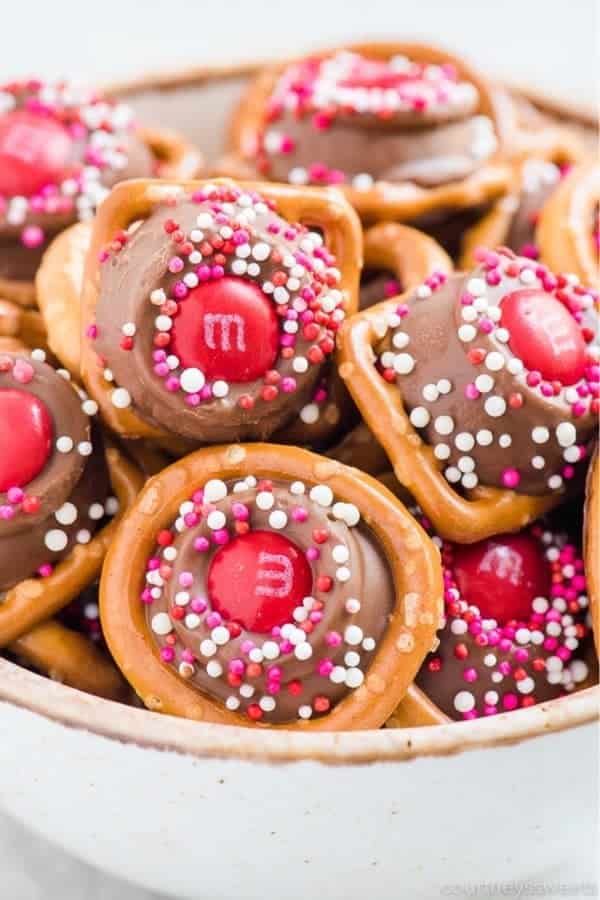 Rolo Pretzels Valentine’s Day Candy