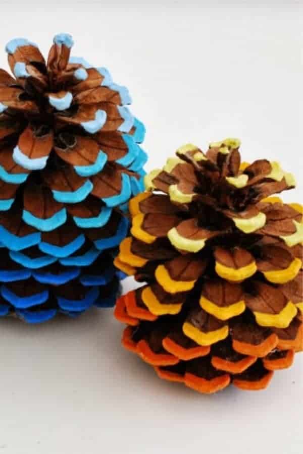 Ombre Pinecone Craft Tutorial