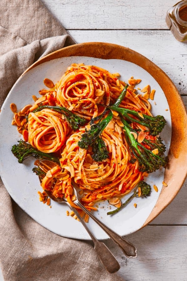 Roasted Red Pepper Linguine