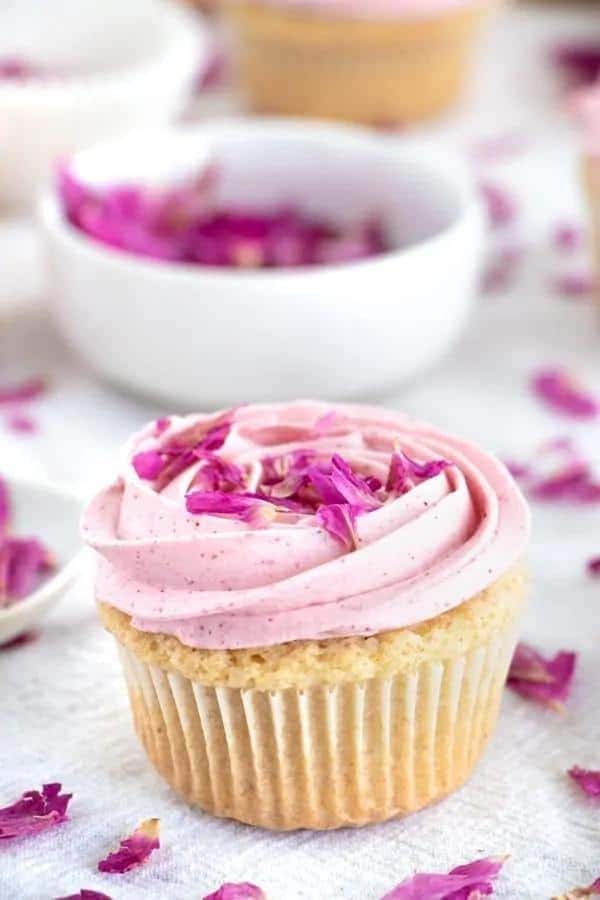 ROSEWATER CUPCAKES