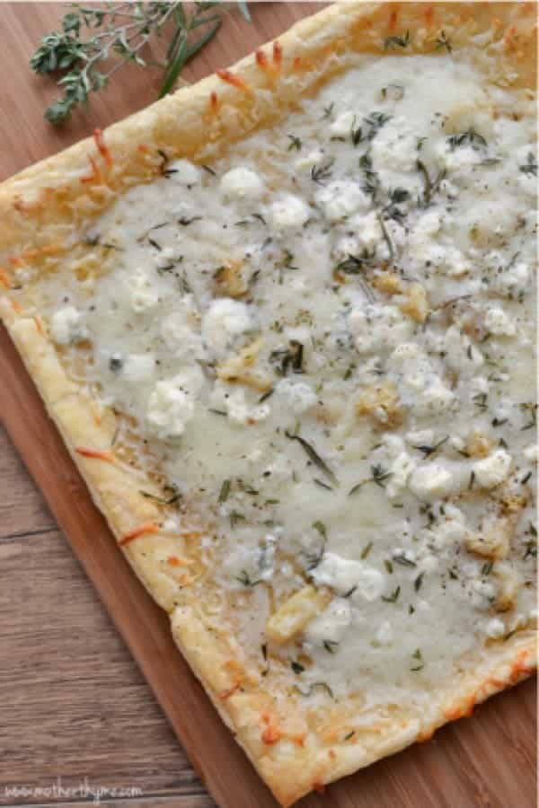 Roasted Garlic Puff Pastry Flatbread