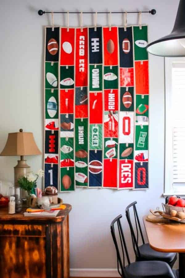 DIY FOOTBALL QUILT WALL HANGING