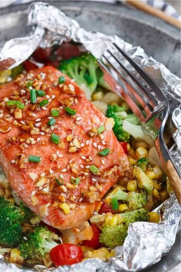 Sriracha Honey Salmon Foil Pack Recipe