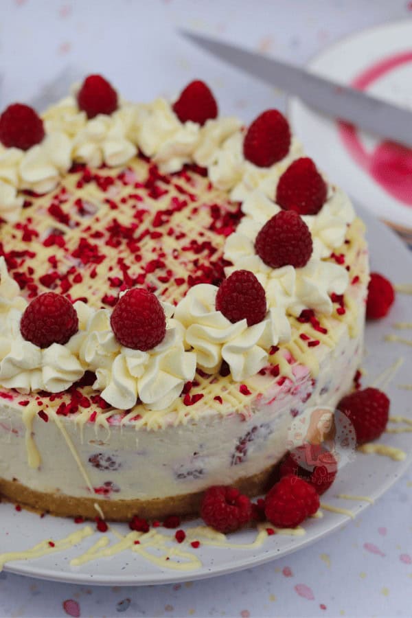 White Chocolate & Raspberry Cheesecake