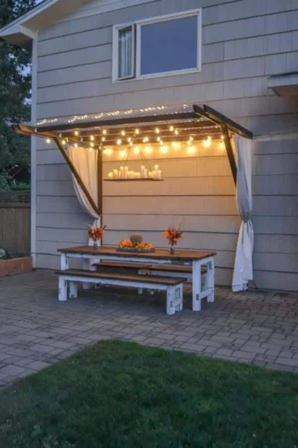 FRUGAL PERGOLA