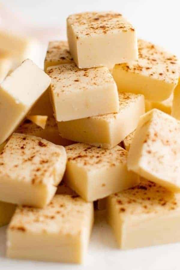 WHITE CHOCOLATE BUTTERED RUM FUDGE