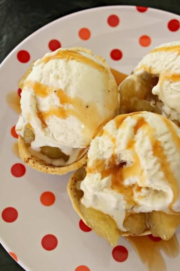 APPLE PIE TACO BOATS