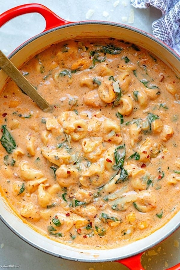 CREAMY TORTELLINI SOUP