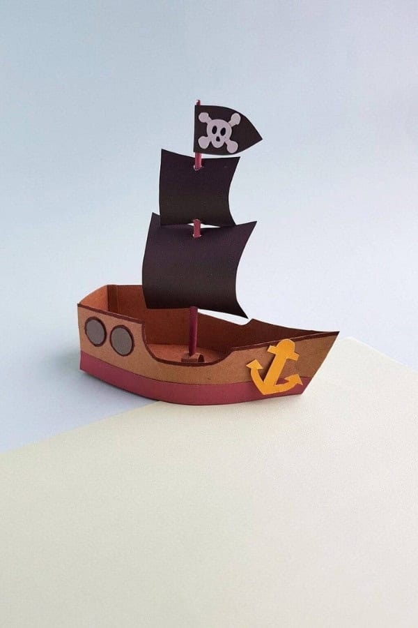 DIY PIRATE SHIP CRAFT