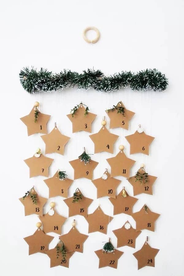 DIY PAPER STAR ADVENT CALENDAR