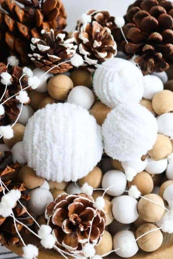 DIY FAKE SNOWBALLS