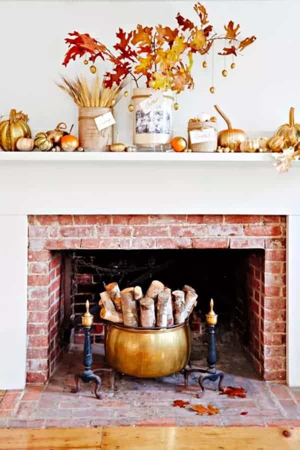 METALLIC FALL MANTEL