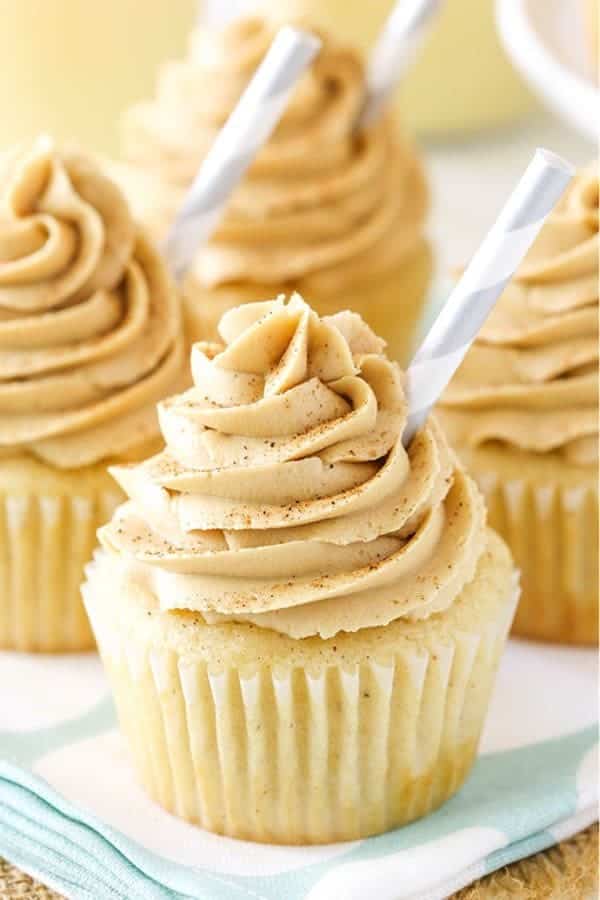 Eggnog Latte Cupcakes