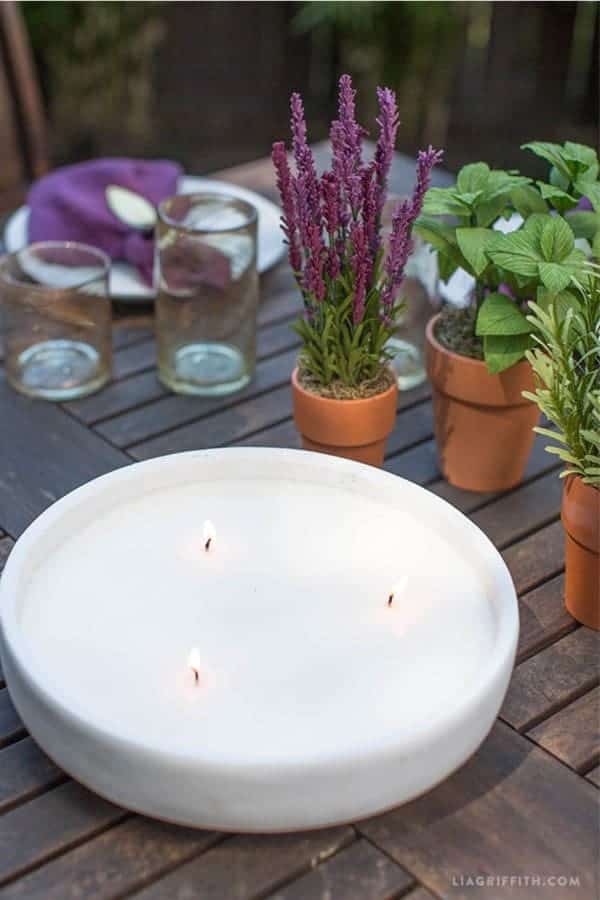 DIY Candles With Citronella