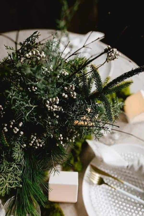 RUSTIC FORAGED EVERGREEN CENTERPIECE