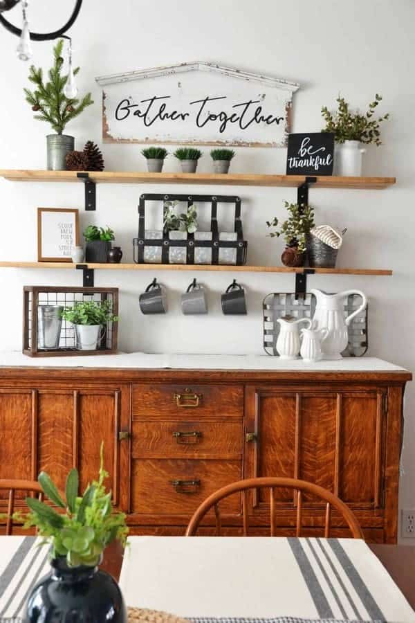 Fixer Upper Style Farmhouse Shelves