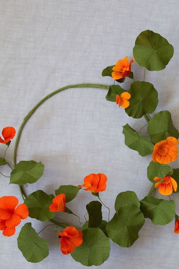 NASTURTIUM WREATH PAPER FLOWER