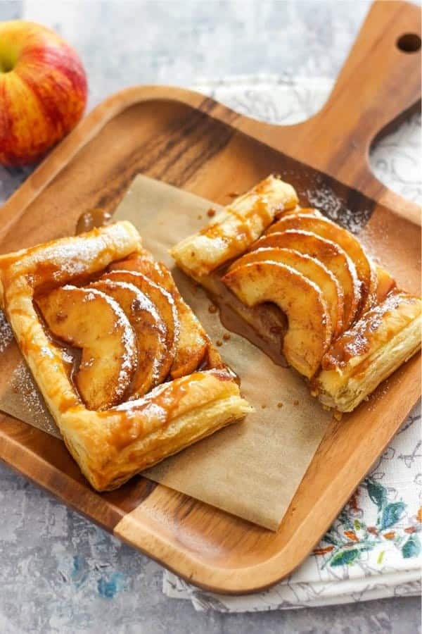 Apple Cinnamon Puff Pastry Tart