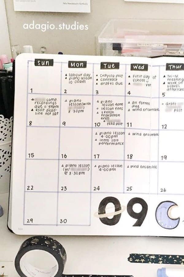 09 Monthly Spread