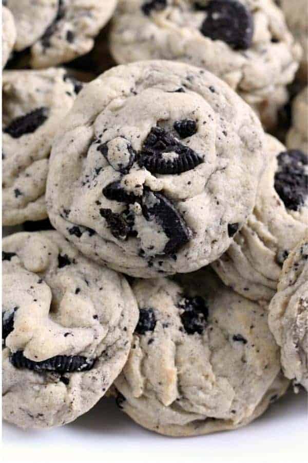 COOKIES & CREAM COOKIES