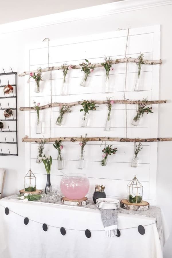 DIY HANGING FLORAL BACKDROP