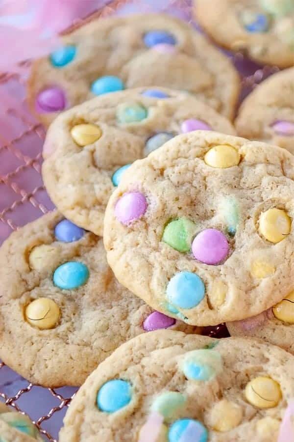 How To Make Easter M&M Cookies