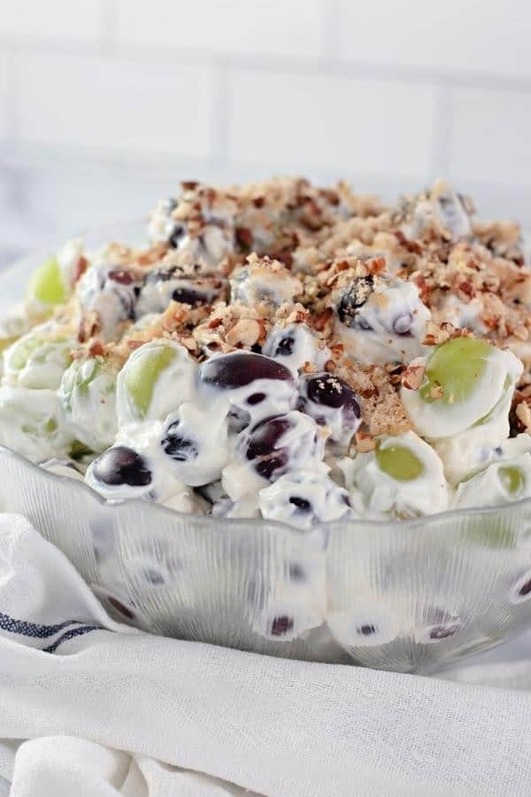 CREAMY GRAPE SALAD