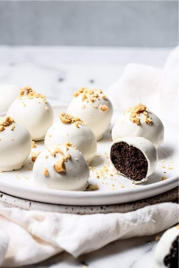 Oreo Peanut Butter Truffles