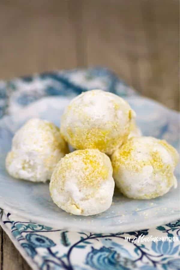 Lemon Cheesecake Keto Fat Bombs