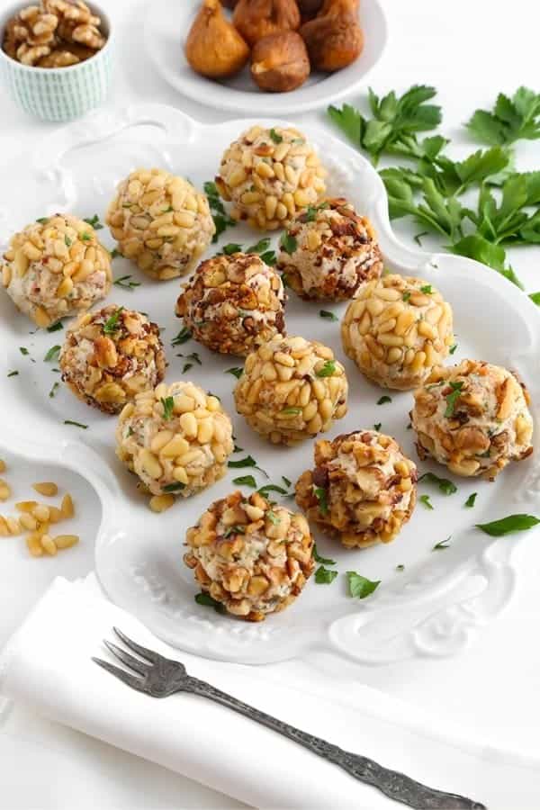 MEDITERRANEAN CHEESE BALL BITES