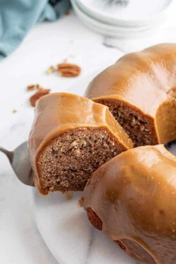 CARAMEL CINNAMON ROLL BUNDT CAKE