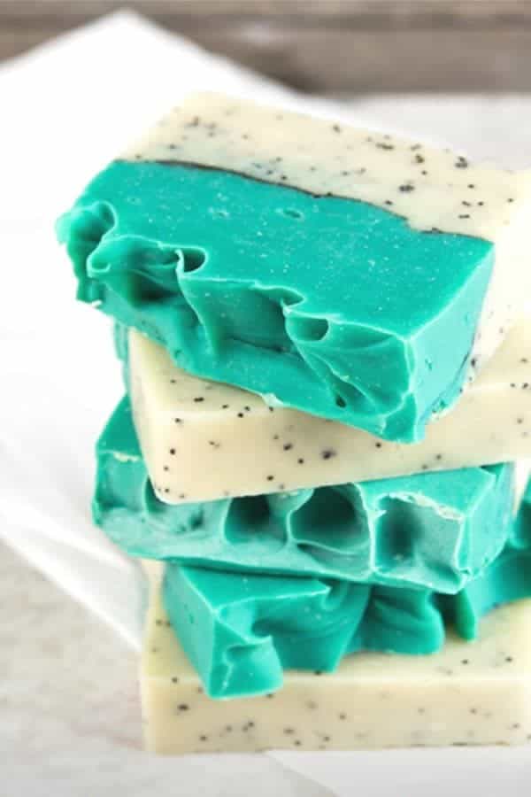 Minty Poppy Seed Scrubby Soap