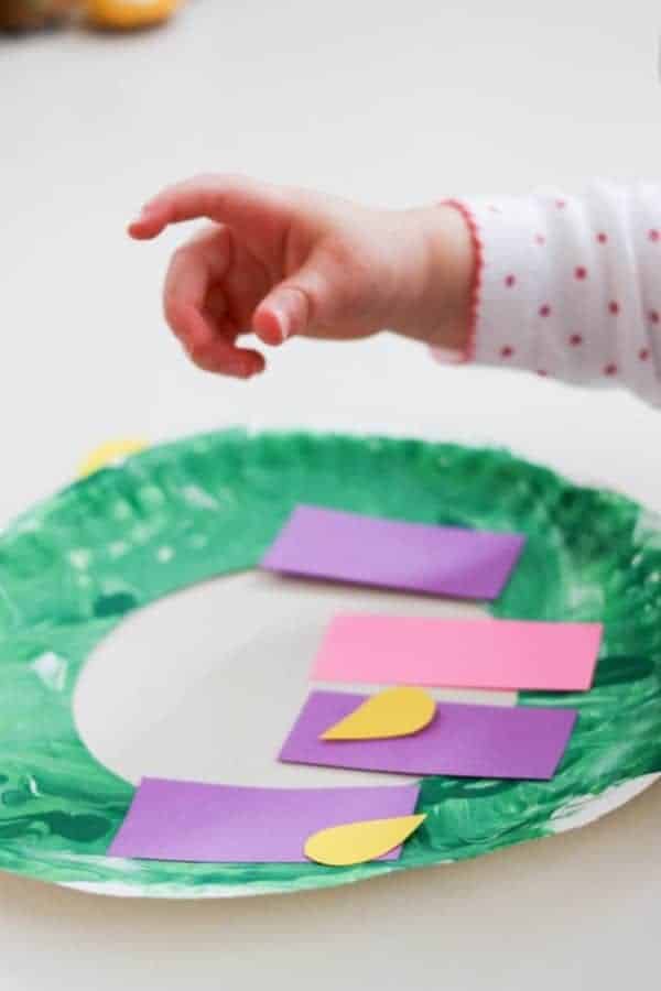 Paper Plate Advent Wreath Craft for Children