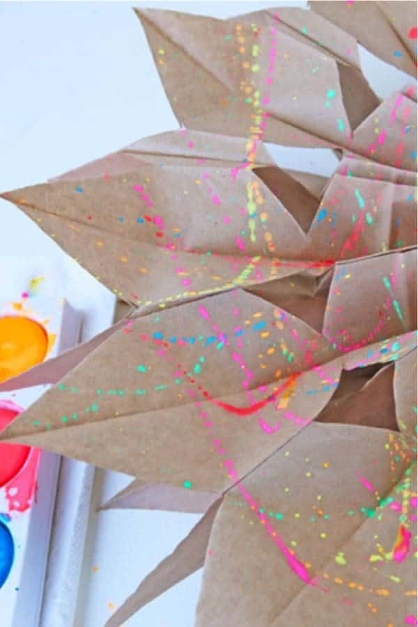 How to Make Paper Stars From Lunch Bags