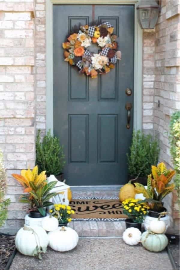 Simple Front Porch Decorations