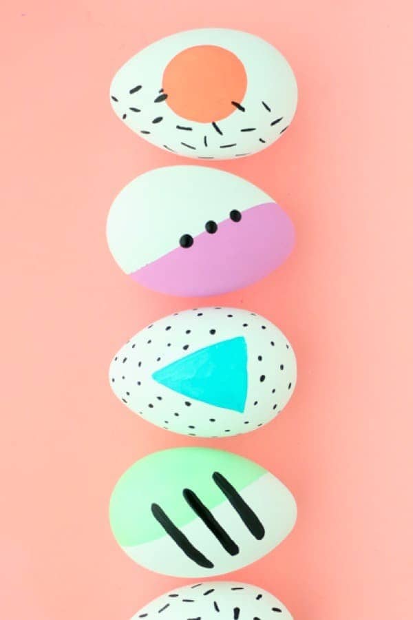 Pastel Easter Egg Decorating