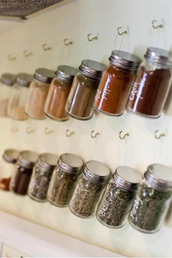 DIY Spice Jar Storage