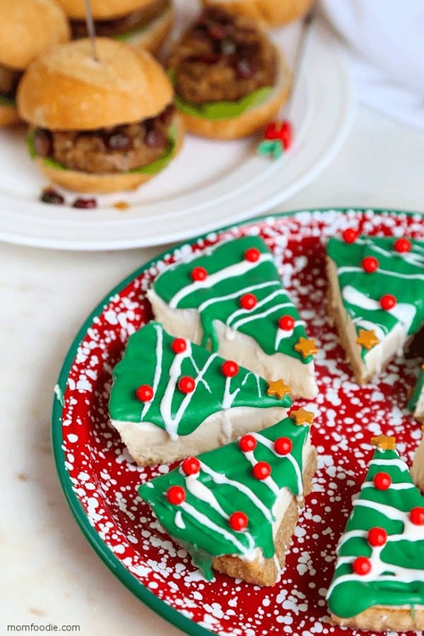 Christmas Tree Cheesecake