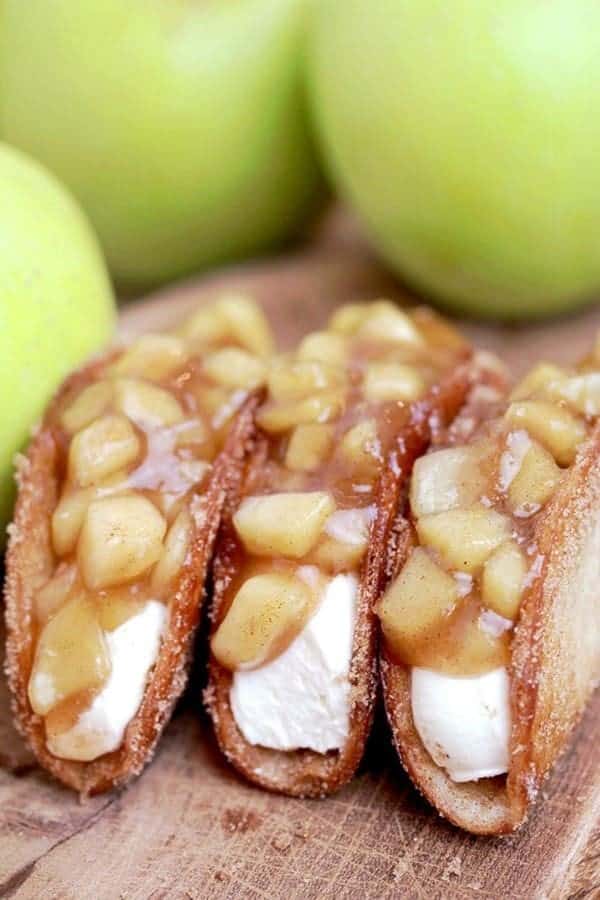 Apple Cheesecake Tacos