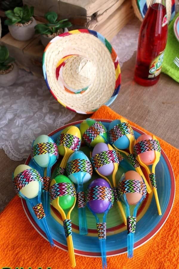 DIY MARACAS