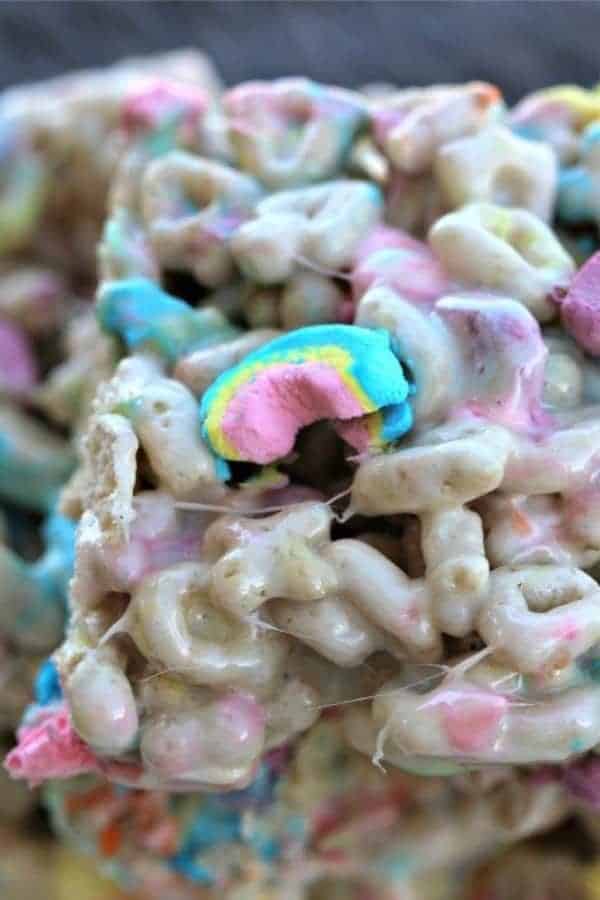 Easy Lucky Charms Marshmallow Treats Recipe