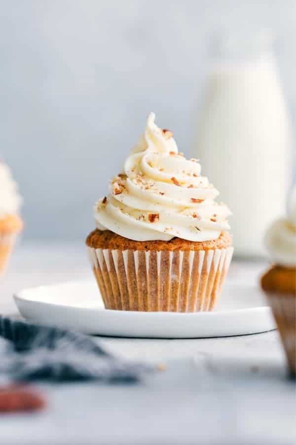 Carrot Cake Cupcakes With Cream Cheese Frosting