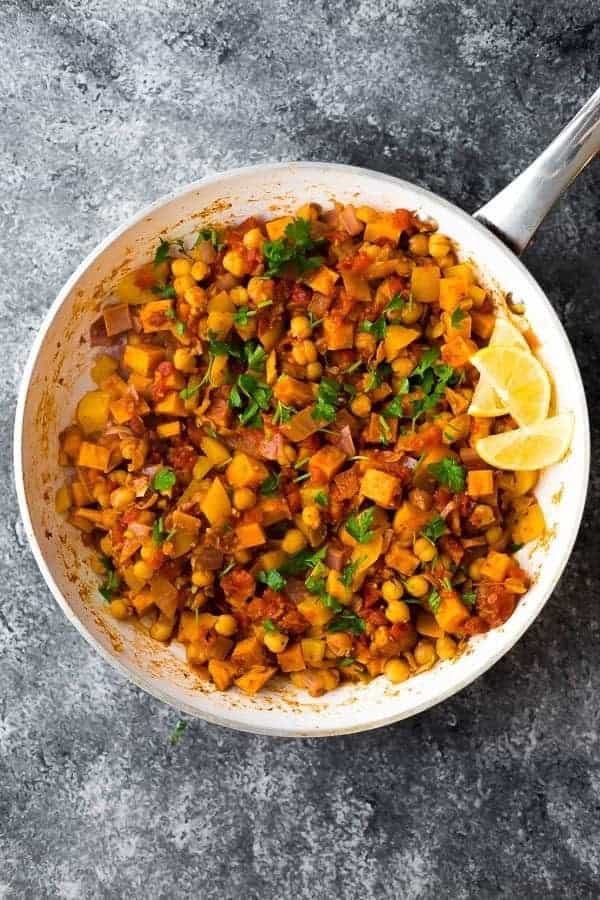 VEGAN MOROCCAN CHICKPEA SKILLET