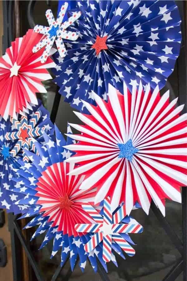 DIY 4th of July Fireworks Wreath