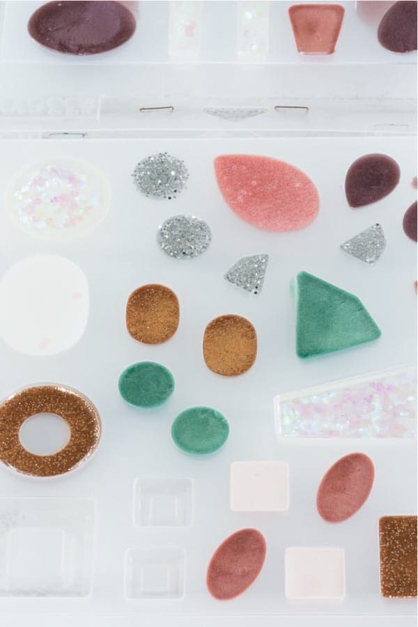 How to Make Resin Jewelry