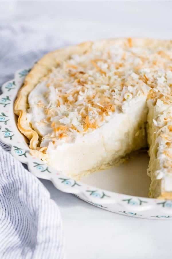 Old Fashioned Coconut Cream Pie