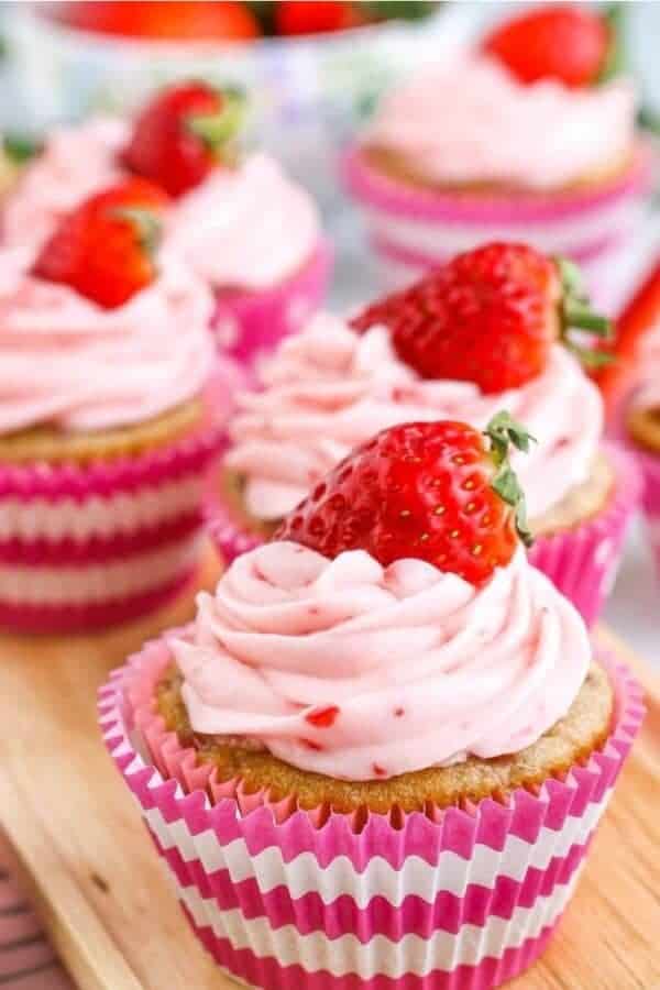 Strawberry Cupcakes With Buttercream Frosting