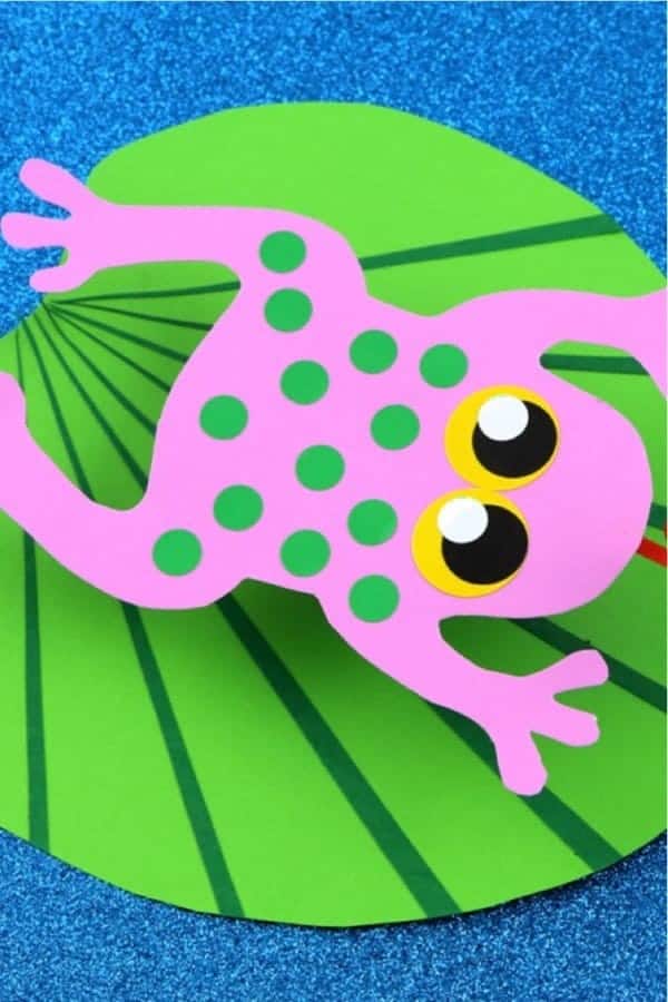 Frog on a Lily Pad Paper Craft